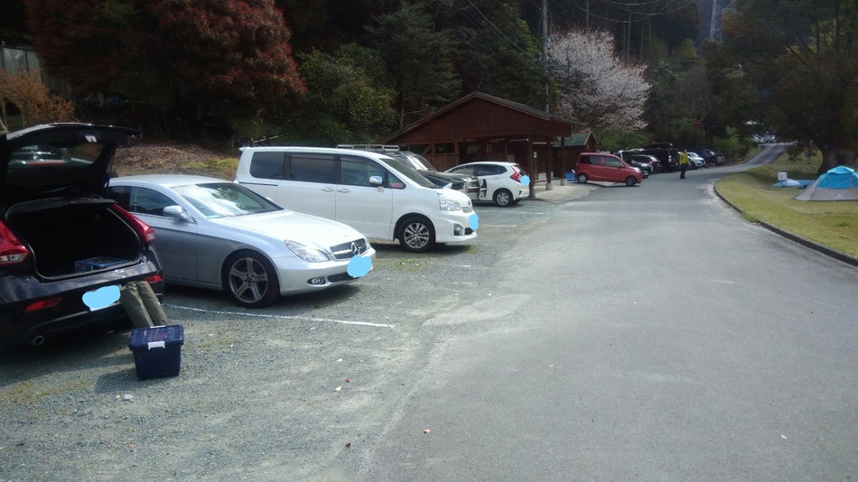 福岡　おすすめキャンプ　日向神峡キャンプ場　駐車場