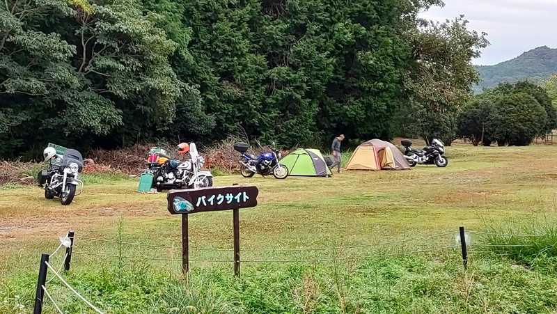 バイクのキャンプ場